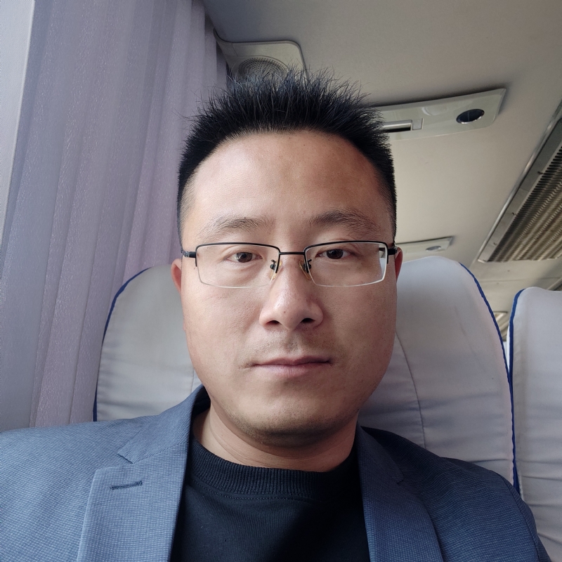 桑业挺的第一张照片--邢台相亲服务中心