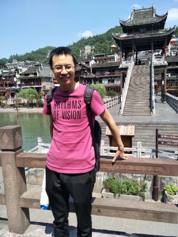 会飞的鱼的第一张照片--邢台相亲服务中心