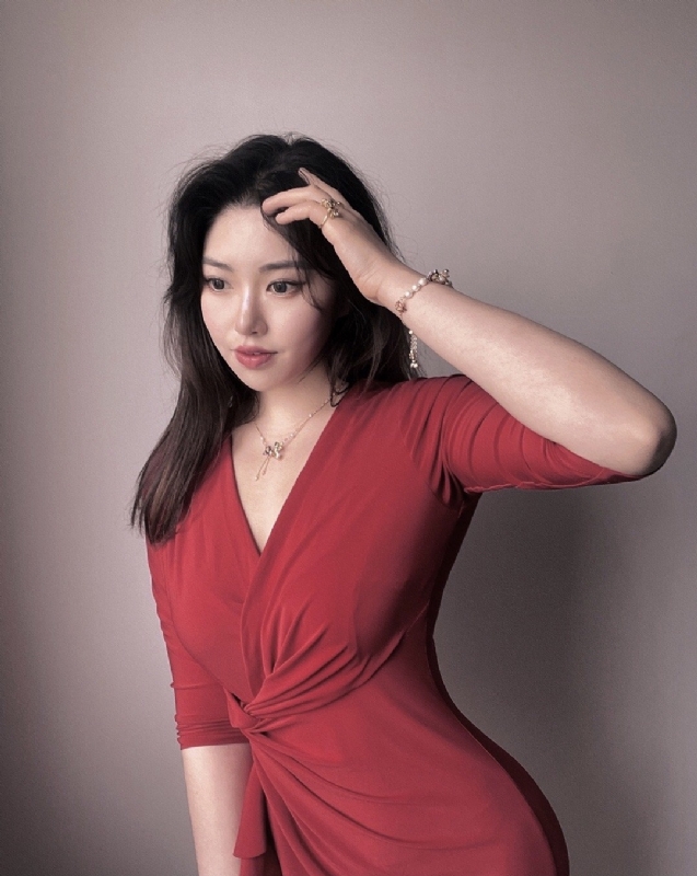 YANGYANG的第一张照片--邢台相亲服务中心