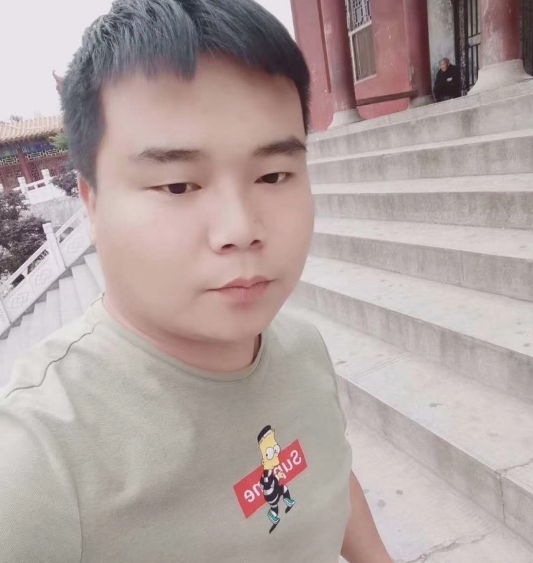 无邪的第一张照片--邢台相亲服务中心