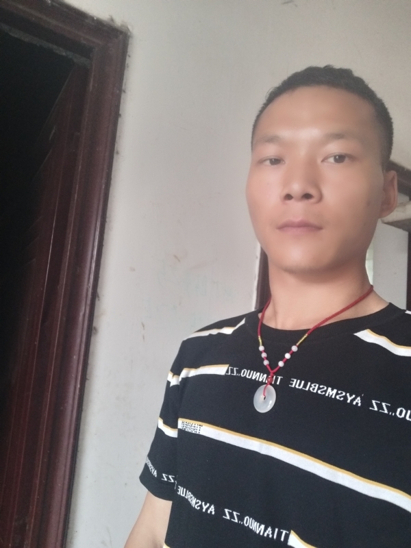 爱，请深爱的第一张照片--邢台相亲服务中心