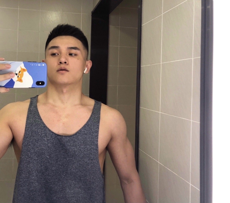 李文亮的第一张照片--邢台相亲服务中心