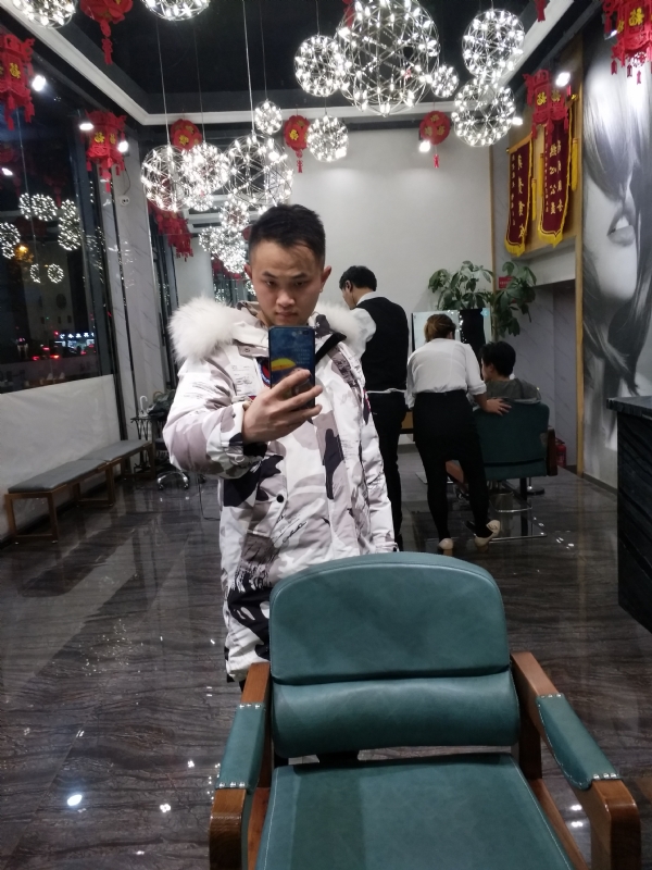 简单的第一张照片--邢台相亲服务中心