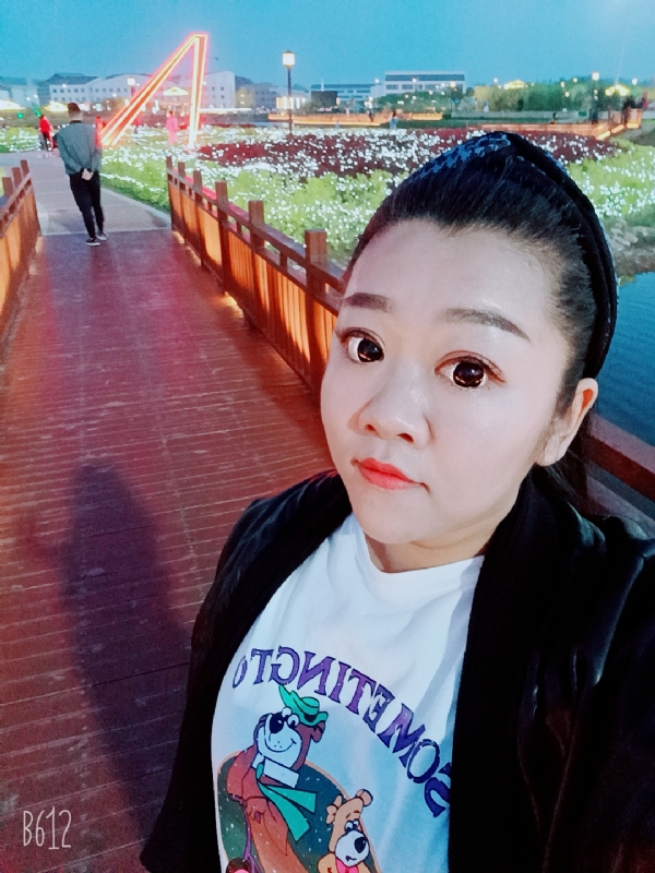 孙晓雪的第一张照片--邢台相亲服务中心