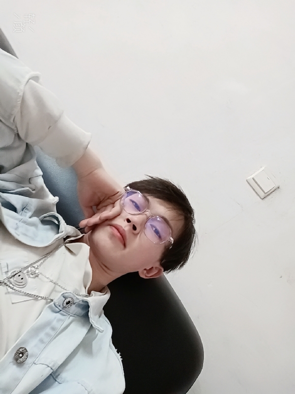 染七的第二张照片--邢台相亲服务中心