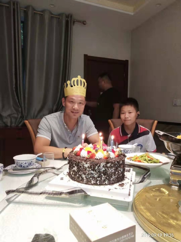 孤独的狼的第一张照片--邢台相亲服务中心