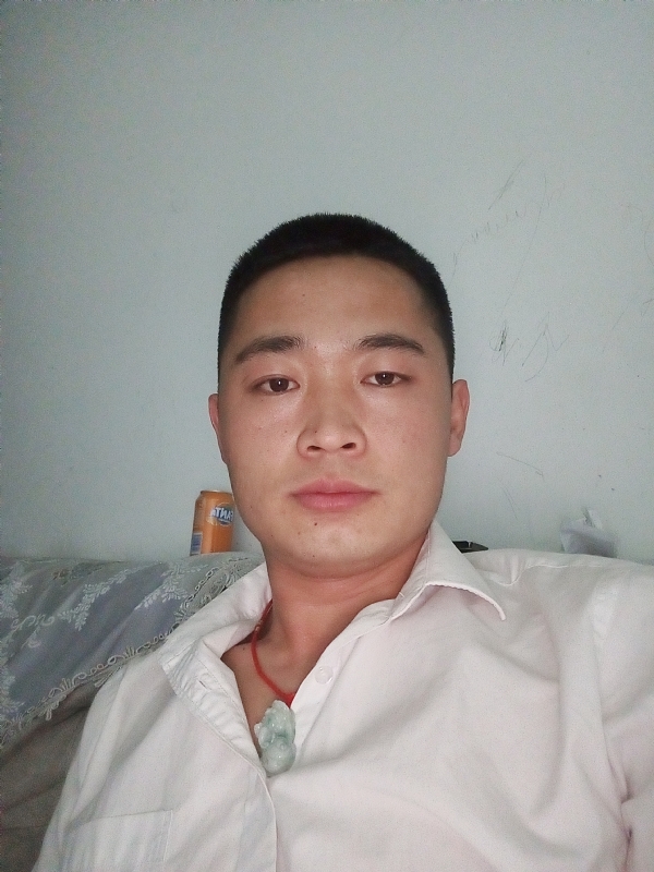 也许太年轻的第一张照片--邢台相亲服务中心