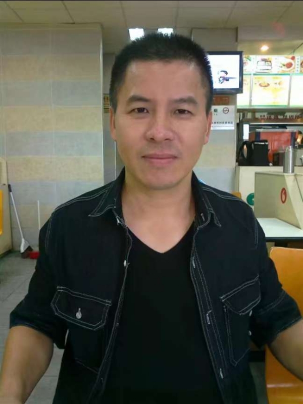 享受孤独的第一张照片--邢台相亲服务中心