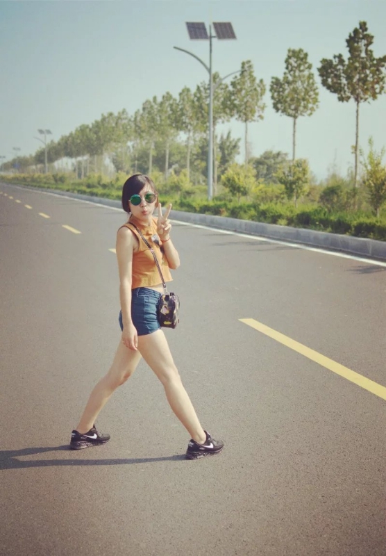 尤尤的第一张照片--邢台相亲服务中心