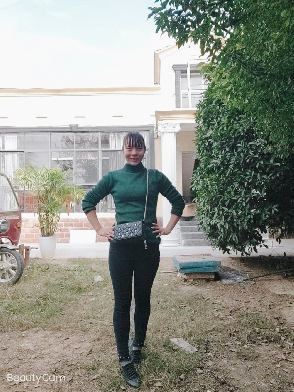 魏沐阳子的第一张照片--邢台相亲服务中心