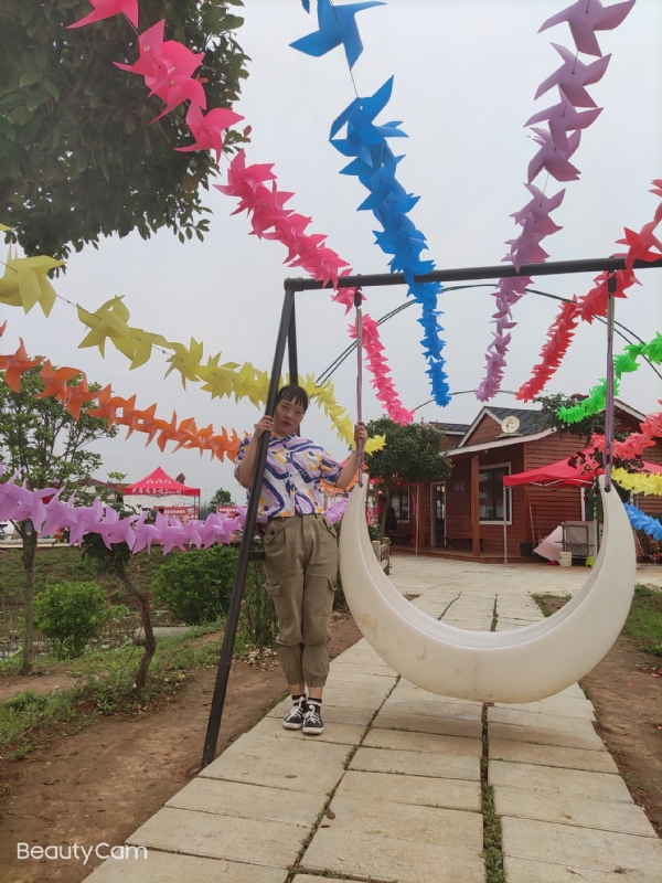 魏沐阳子的第二张照片--邢台相亲服务中心