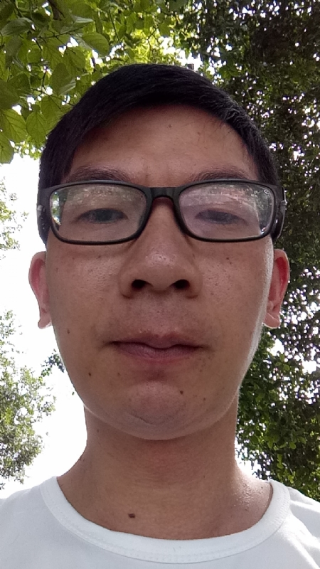 奋斗的第一张照片--邢台相亲服务中心