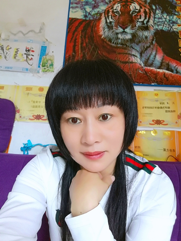 金鱼儿的第二张照片--邢台相亲服务中心