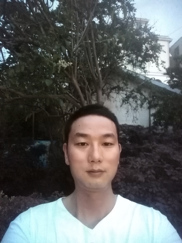 先苦后甜的第一张照片--邢台相亲服务中心