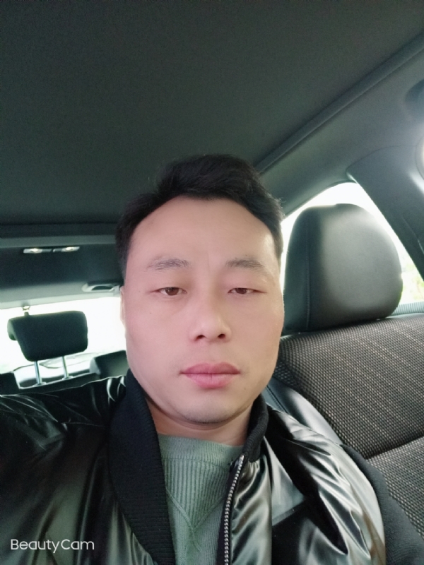 放飞的羊的第二张照片--邢台相亲服务中心