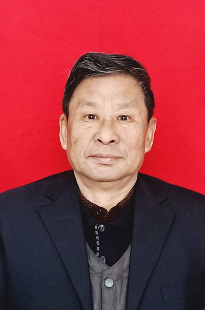 教授的第一张照片--邢台相亲服务中心