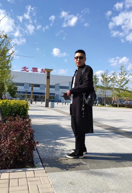 仟佰渡的第一张照片--邢台相亲服务中心