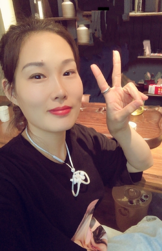 冷紫斑蝶的第一张照片--邢台相亲服务中心