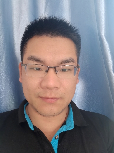 朱先生的第一张照片--邢台相亲服务中心