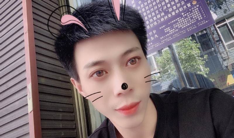 酒伴你的第一张照片--邢台相亲服务中心