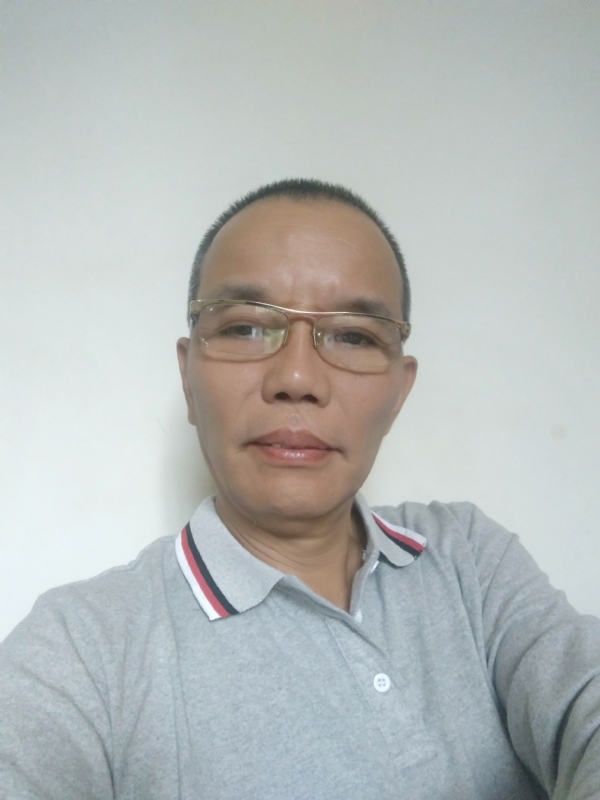 稳重大方的第一张照片--邢台相亲服务中心