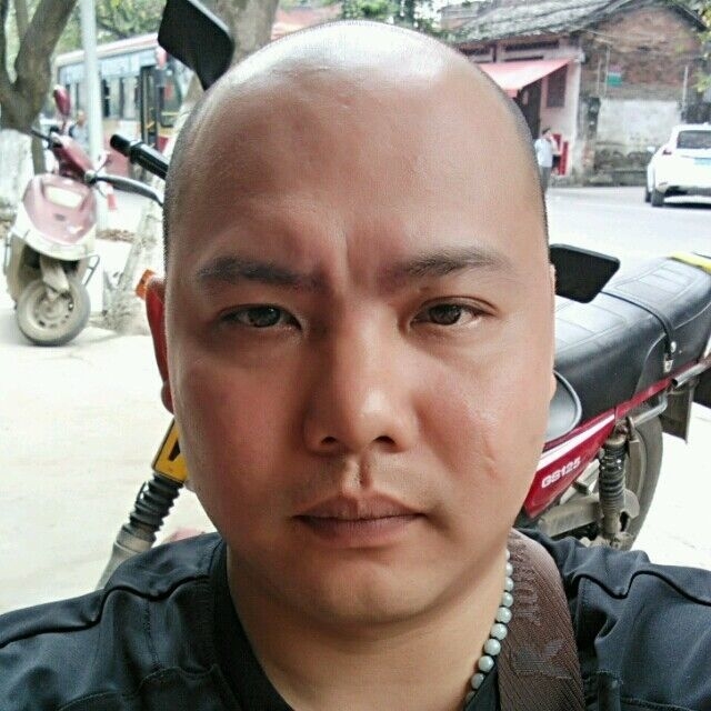 开心就好的第一张照片--邢台相亲服务中心