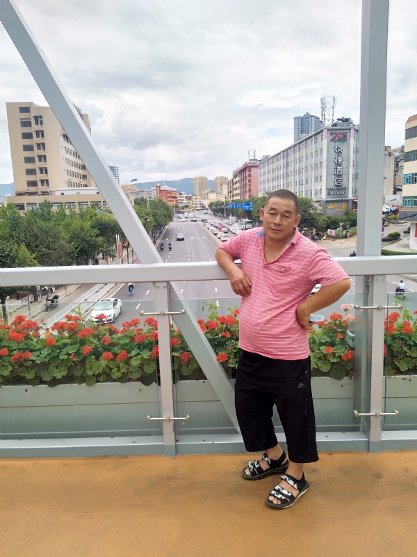 真诚的第一张照片--邢台相亲服务中心