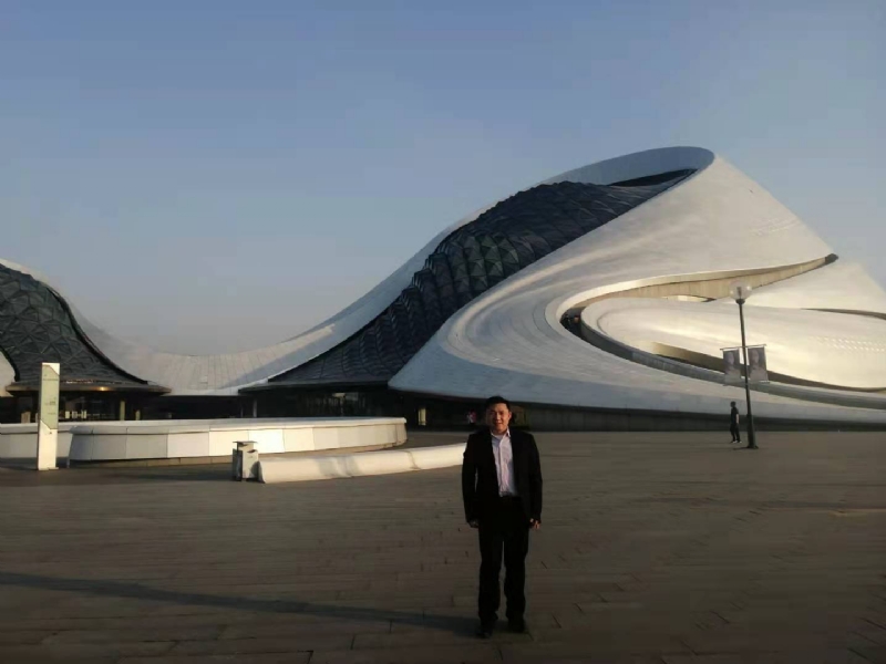 荣荣的第一张照片--邢台相亲服务中心