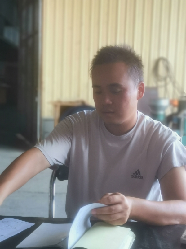 荒原的第一张照片--邢台相亲服务中心