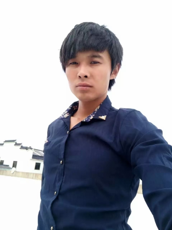 庸人自扰的第一张照片--邢台相亲服务中心