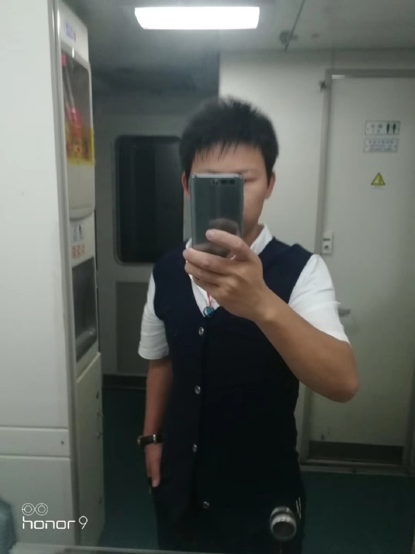 阳光下de幸福的第一张照片--邢台相亲服务中心