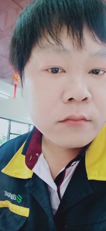 三哥哥的第一张照片--邢台相亲服务中心