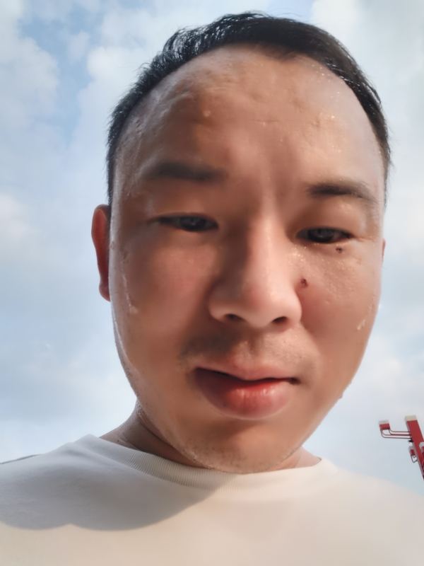 唐老鸭的第一张照片--邢台相亲服务中心