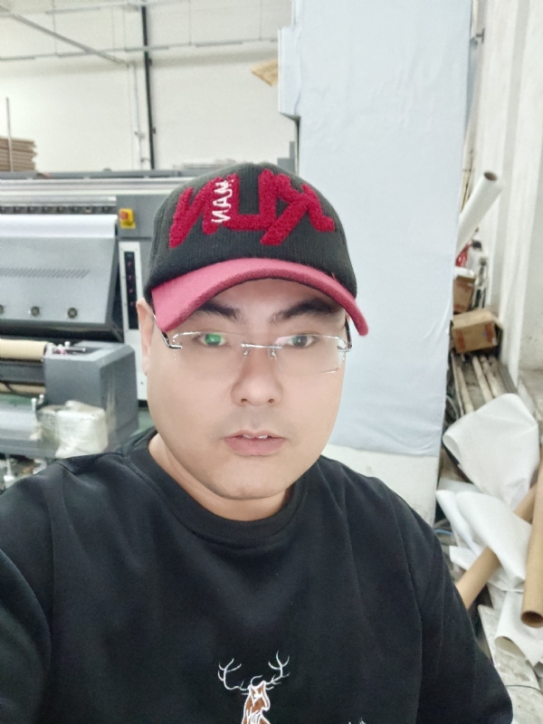 胖子的第一张照片--邢台相亲服务中心