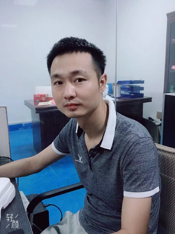 不忘初心的第一张照片--邢台相亲服务中心