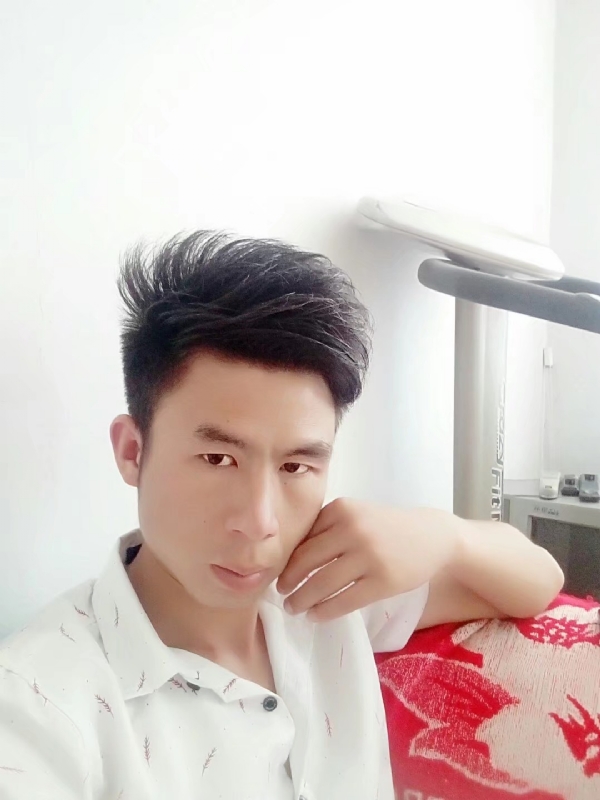 只得一人心的第二张照片--邢台相亲服务中心