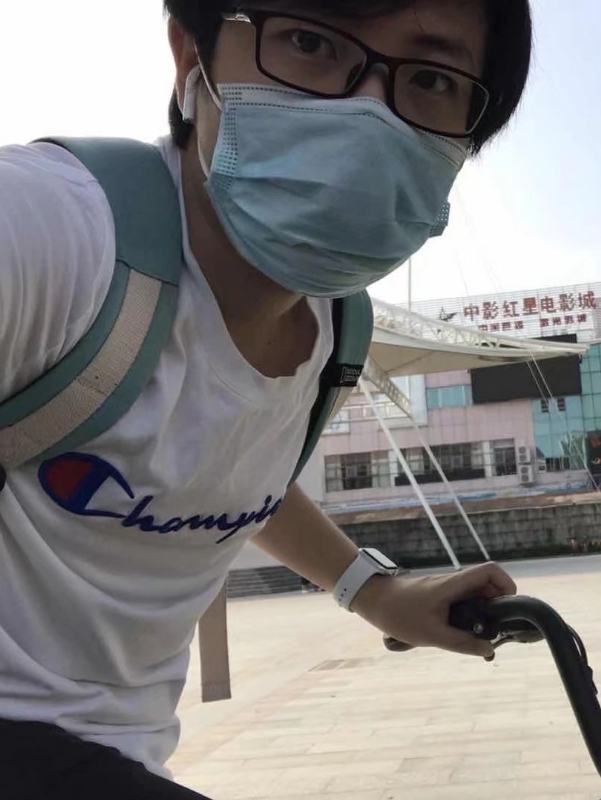 丁先生的第二张照片--邢台相亲服务中心