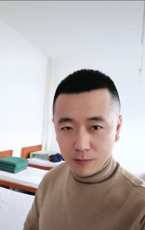 随风的第二张照片--邢台相亲服务中心