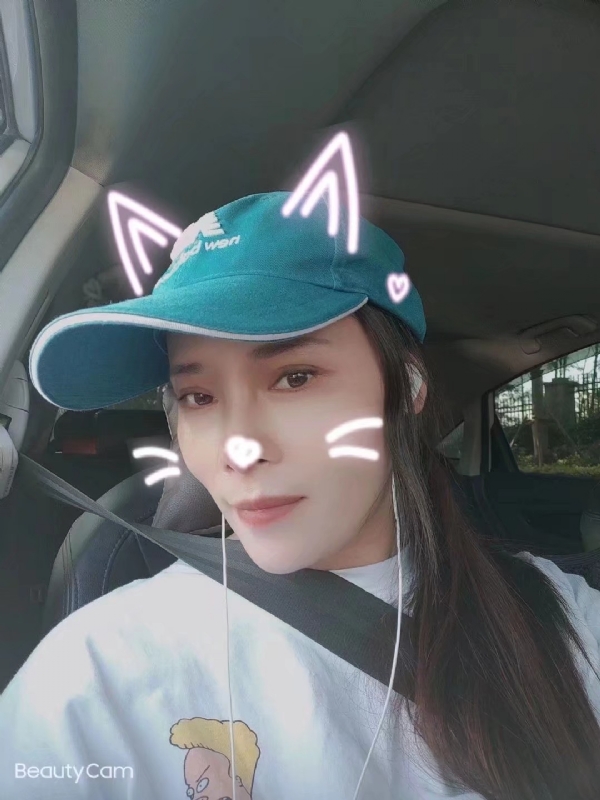 水瓶座的第二张照片--邢台相亲服务中心