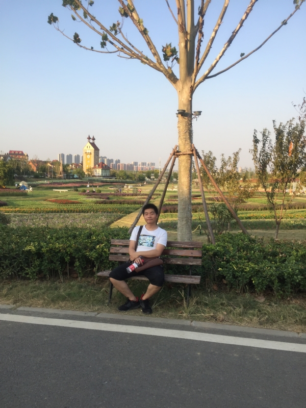 大鹏的第一张照片--邢台相亲服务中心