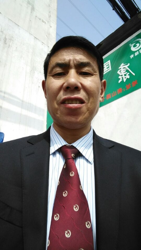 刘哥的第一张照片--邢台相亲服务中心