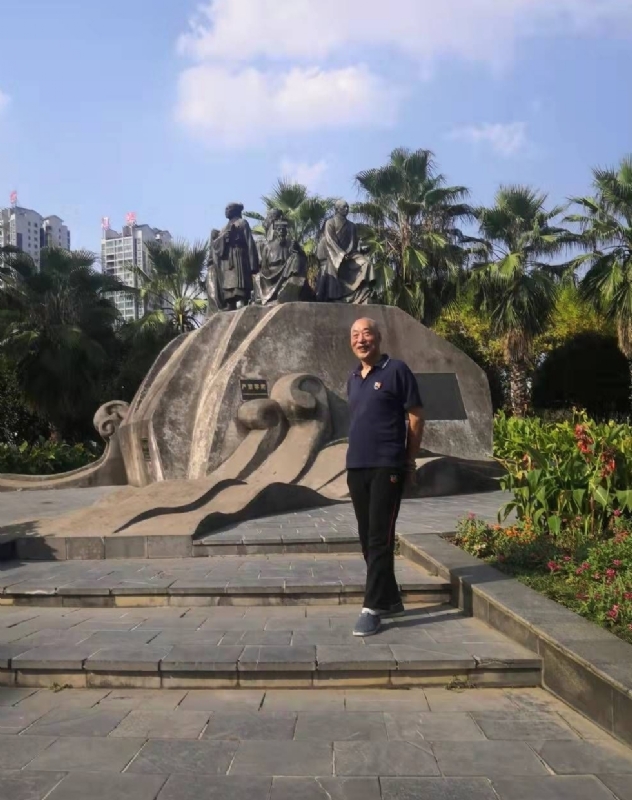 笨笨男的第一张照片--邢台相亲服务中心