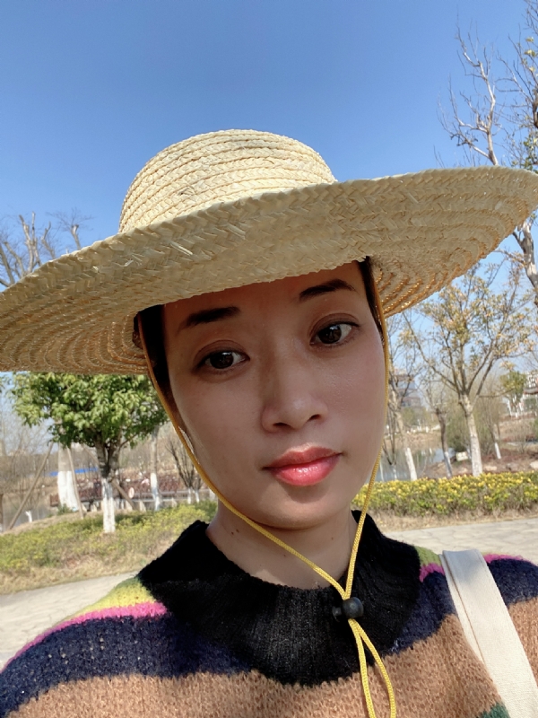 简单的第一张照片--邢台相亲服务中心