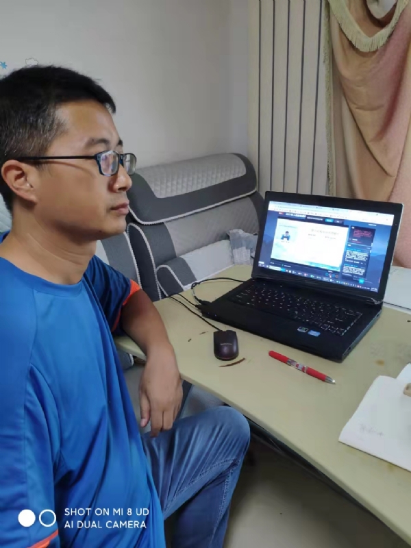 高锰酸钾的紫的第一张照片--邢台相亲服务中心