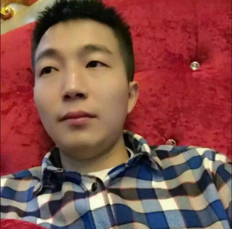 崩塌的信仰的第一张照片--邢台相亲服务中心