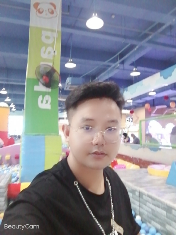 棒哥的第三张照片--邢台相亲服务中心