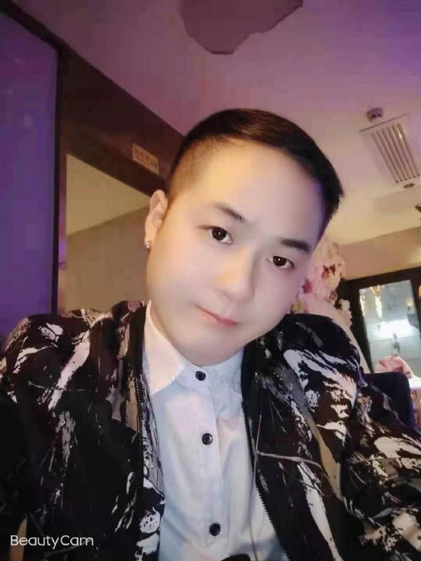 放弃一切，从头再来的第一张照片--邢台相亲服务中心