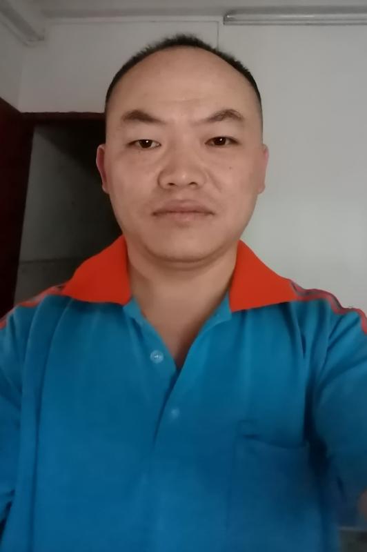 与子携老的第八张照片--邢台相亲服务中心