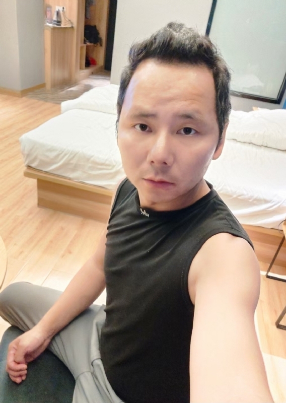 爱远的要命的第一张照片--邢台相亲服务中心