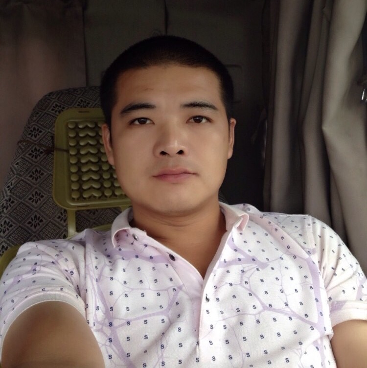 逍遥驾车人的第一张照片--邢台相亲服务中心